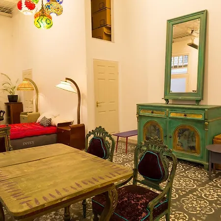 Apartment Art Studio *