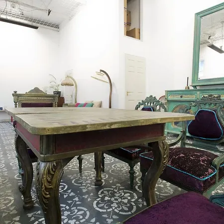 Art Studio Apartment